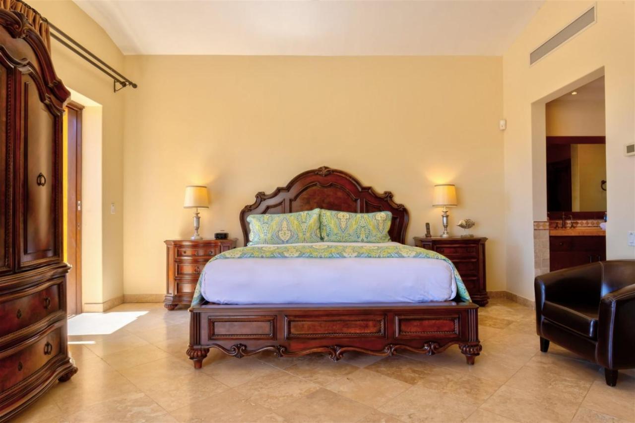 Villa Gracia 5Bdrm Turn Key Rental With Staff Services At A Discounted Rate! Cabo San Lucas Kültér fotó